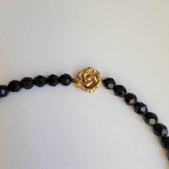 Vintage Black Bead Necklace - Gold Tone Rose Clasp, 21 Inches - Picture 10 of 10